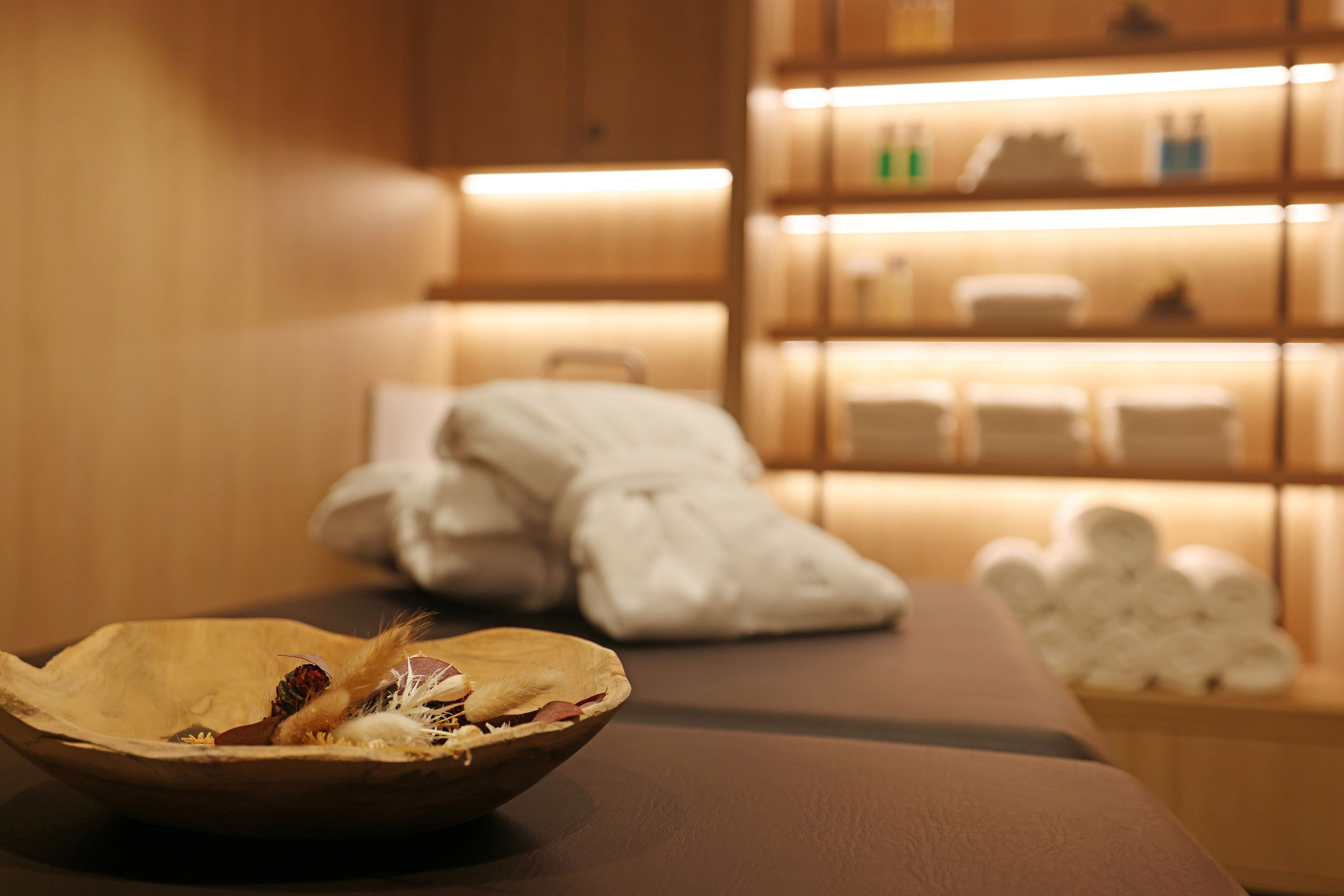 Spa on SH Minerva